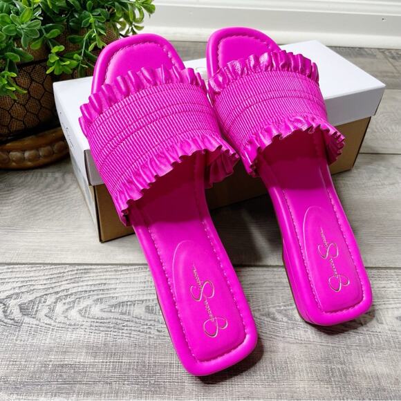 Jessica Simpson Camessa Ruffle Trim Faux Leather Slide Sandals Valley Pink 7.5M - Picture 1 of 4